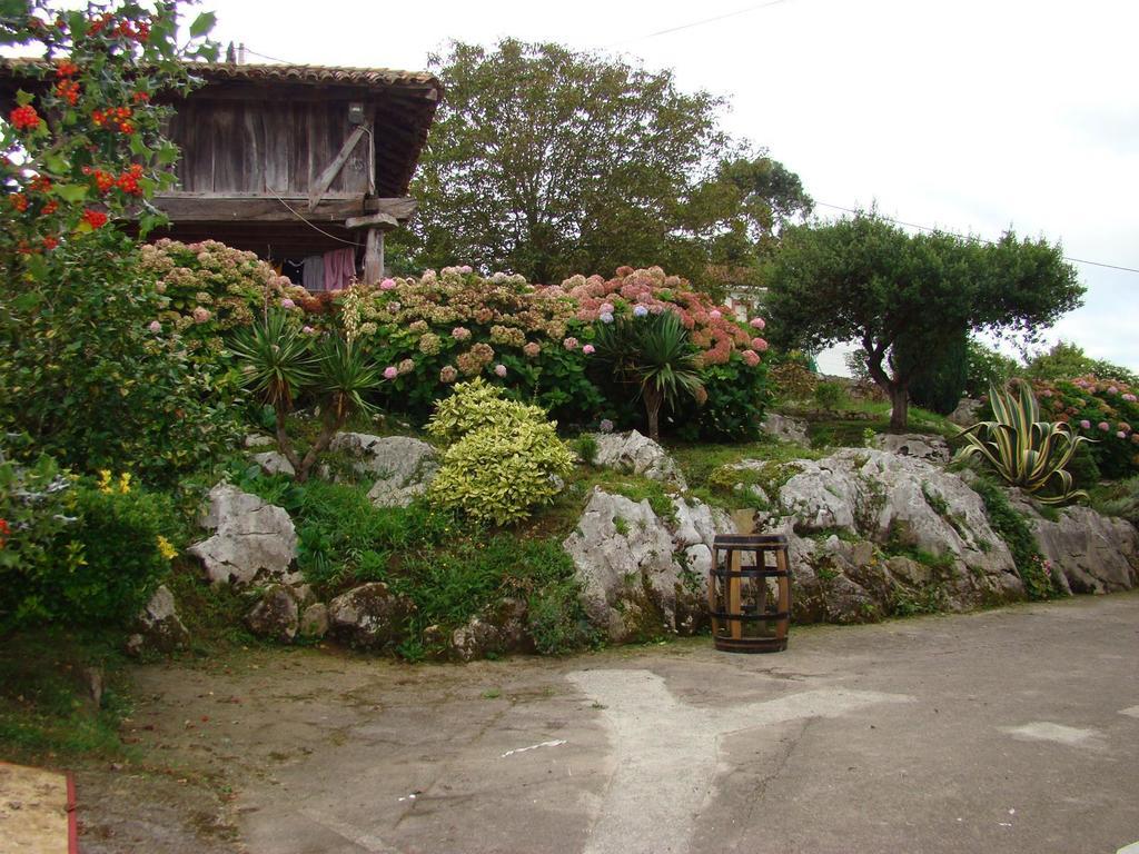 Pension Mariaje Celorio  Bagian luar foto
